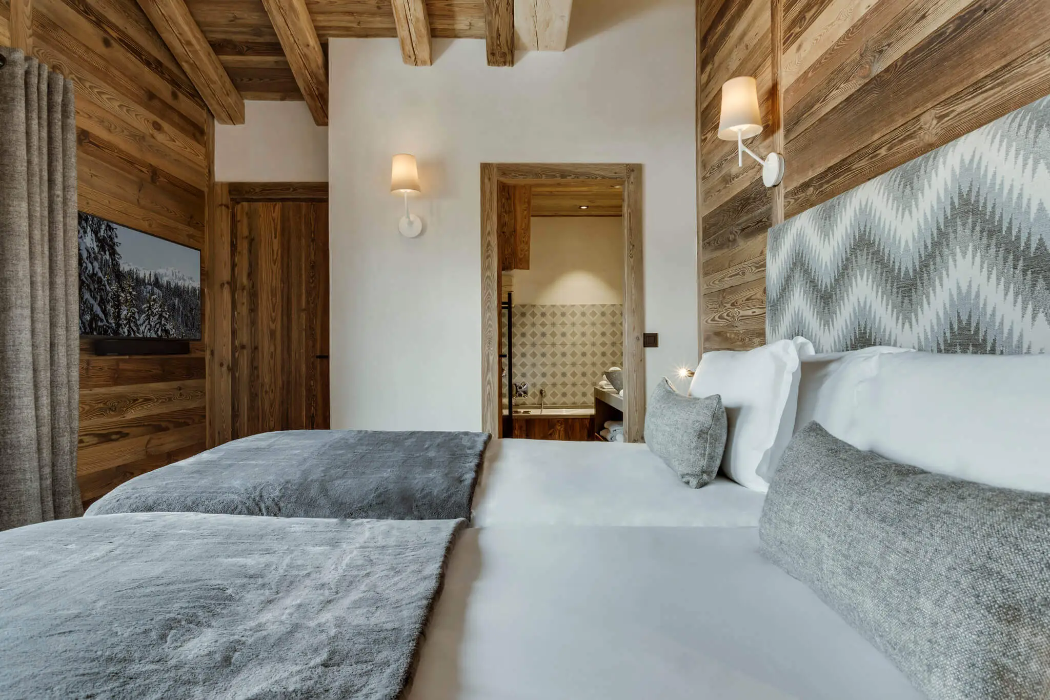 Luxury Chalet Rocca Penthouse | sleeps 10 | Val d'Isere
